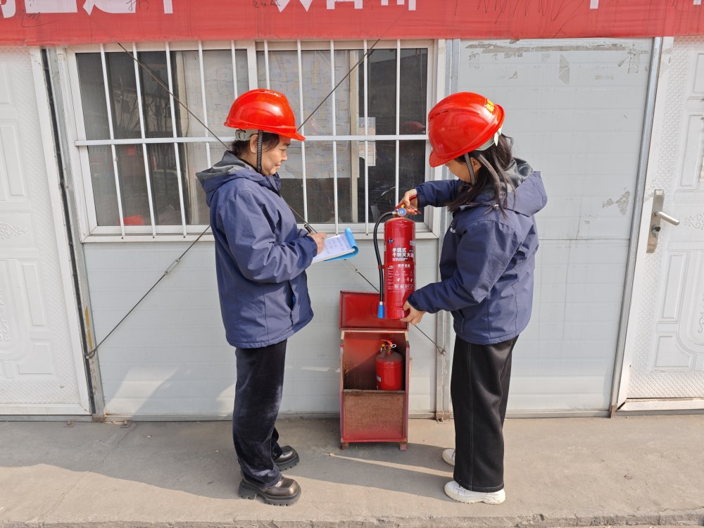 工地綻芳華，她們了不起！